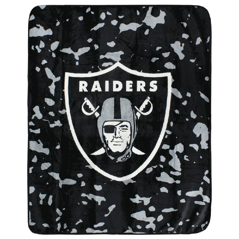 Las Vegas Raiders Throw Blanket, 50" x 60"